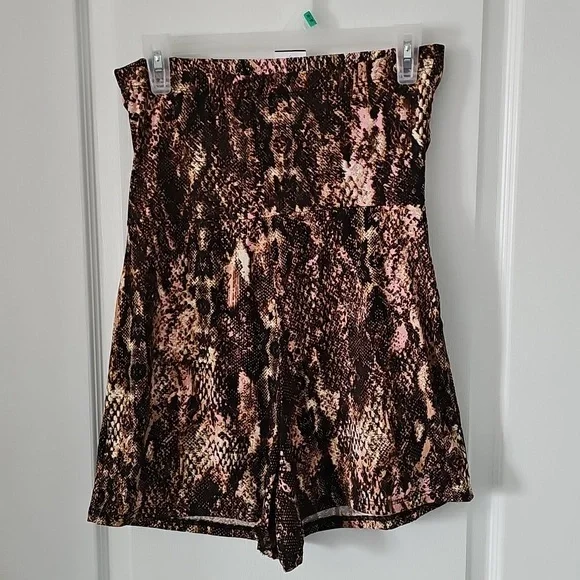 Strapless Romper - Picture 3 of 3